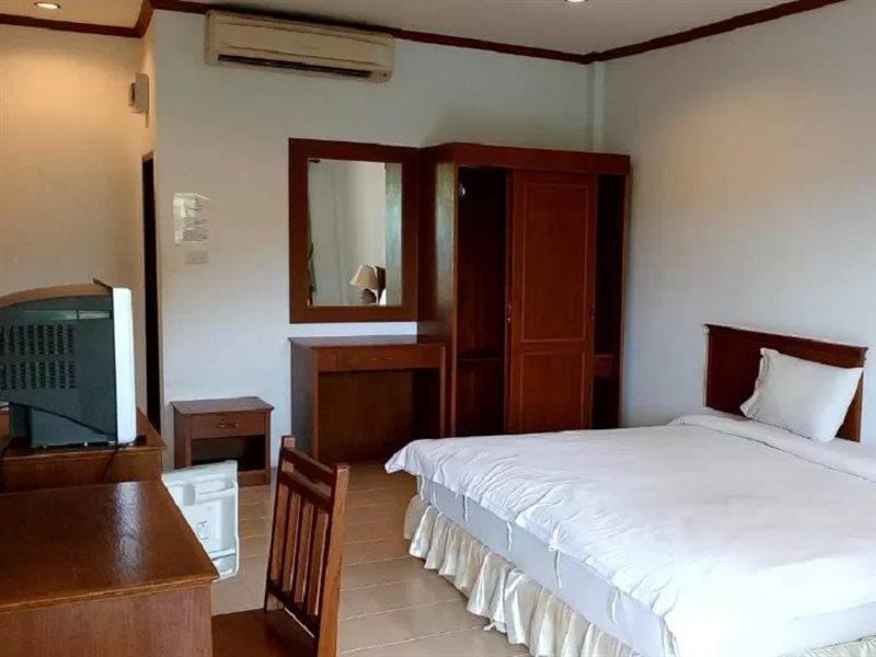Hotel Baan Pitcha Lamai Beach  Exterior foto