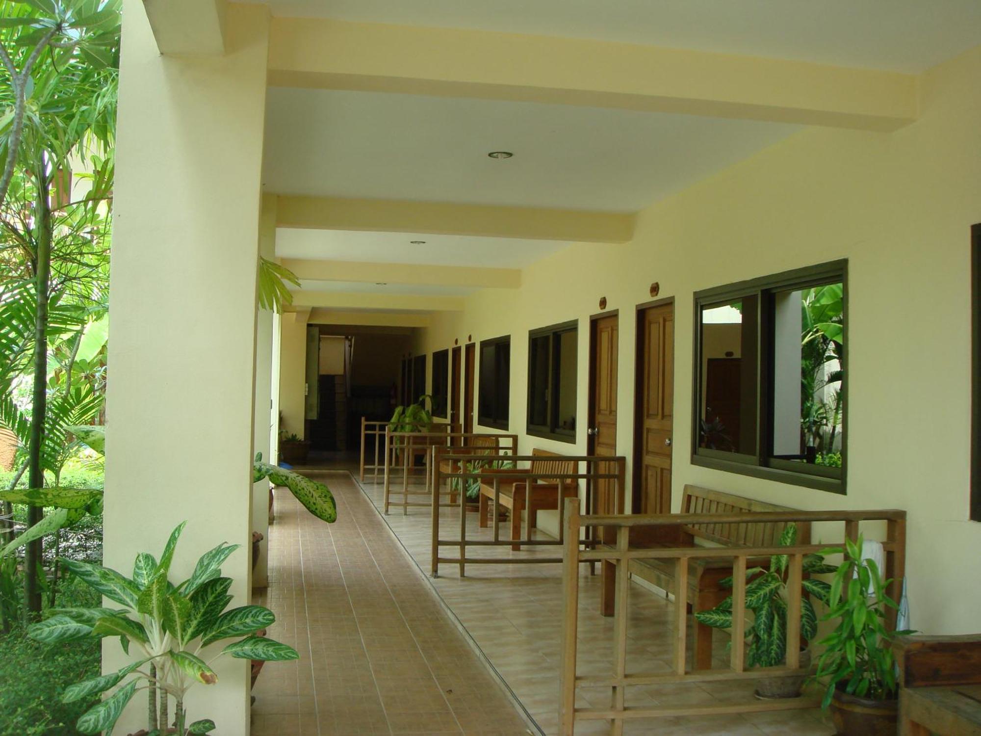 Hotel Baan Pitcha Lamai Beach  Exterior foto