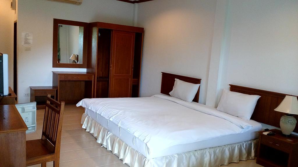 Hotel Baan Pitcha Lamai Beach  Exterior foto