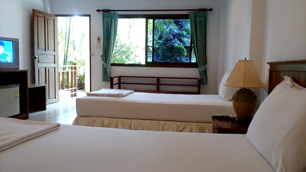 Hotel Baan Pitcha Lamai Beach  Exterior foto