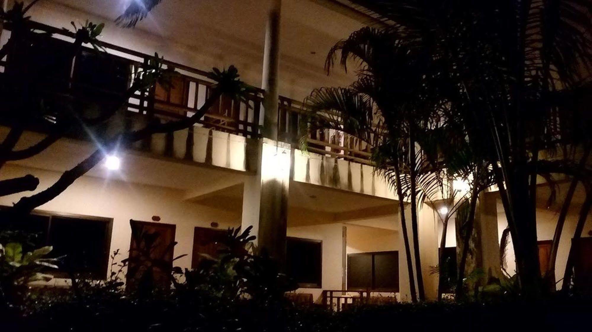 Hotel Baan Pitcha Lamai Beach  Exterior foto